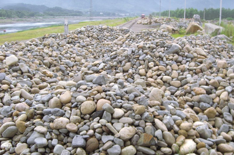 河卵石在我国比较常见，资源丰富