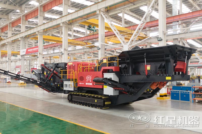 反击式移动矿石破碎机图片