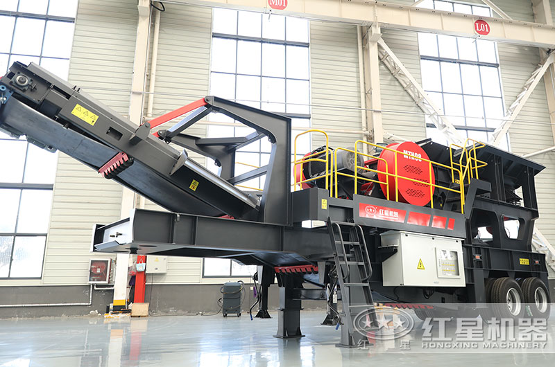 颚式移动矿石破碎机图片